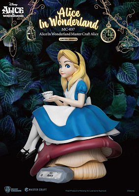 Alice im Wunderland Master Craft Statue Alice 36 cm