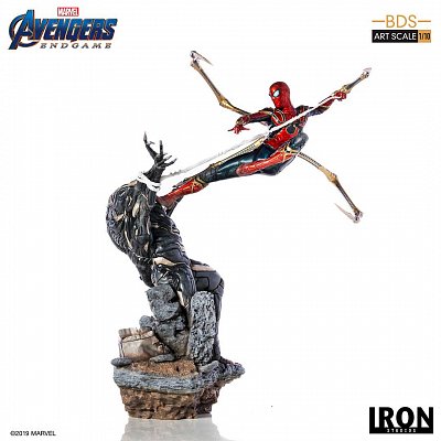 Avengers: Endgame BDS Art Scale Statue 1/10 Iron Spider vs Outrider 36 cm --- BESCHAEDIGTE VERPACKUNG