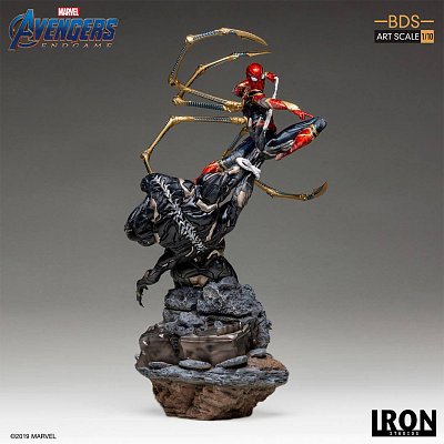 Avengers: Endgame BDS Art Scale Statue 1/10 Iron Spider vs Outrider 36 cm --- BESCHAEDIGTE VERPACKUNG
