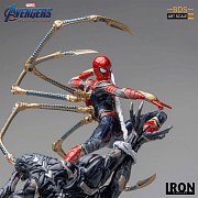 Avengers: Endgame BDS Art Scale Statue 1/10 Iron Spider vs Outrider 36 cm --- BESCHAEDIGTE VERPACKUNG