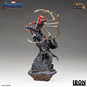 Avengers: Endgame BDS Art Scale Statue 1/10 Iron Spider vs Outrider 36 cm --- BESCHAEDIGTE VERPACKUNG