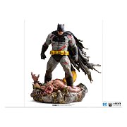 Batman - Die Rückkehr des Dunklen Ritters Diorama 1/6 Batman 38 cm