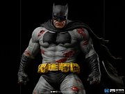 Batman - Die Rückkehr des Dunklen Ritters Diorama 1/6 Batman 38 cm