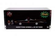 Batman Diecast Modell 1/18 1966 Batmobil mit Leuchtfunktionen und Figuren