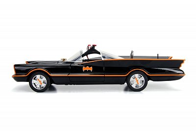 Batman Diecast Modell 1/18 1966 Batmobil mit Leuchtfunktionen und Figuren