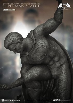 Batman v Superman Dawn Of Justice Master Craft Statue Superman 40 cm - Beschädigte Verpackung