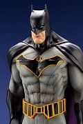 DC Comics ARTFX Statue 1/6 Batman (Batman: Last Knight on Earth) 30 cm