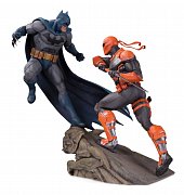 DC Comics Battle Statue Batman vs. Deathstroke 30 cm --- BESCHAEDIGTE VERPACKUNG