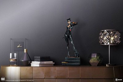 DC Comics Premium Format Statue Catwoman 53 cm