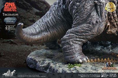 Eine Million Jahre vor unserer Zeit Statue Triceratops 19 cm