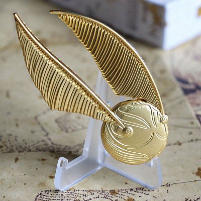 Harry Potter XL Premium Ansteck-Pin Oversized Snitch (vergoldet)