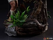 Jurassic Park Deluxe Art Scale Statue 1/10 Clever Girl 25 cm