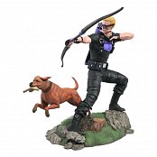 Marvel Comic Gallery PVC Statue Hawkeye with Pizza Dog 23 cm