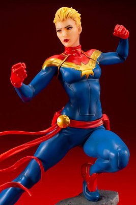 Marvel Universe Avengers Series ARTFX+ Statue 1/10 Captain Marvel 17 cm