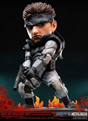 Metal Gear Solid PVC SD Statue Solid Snake 20 cm