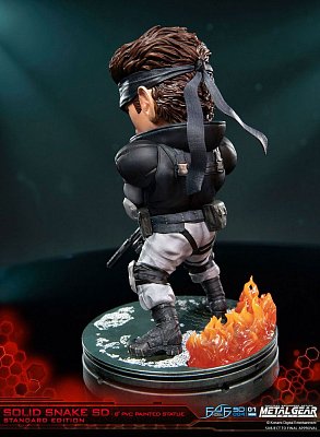 Metal Gear Solid PVC SD Statue Solid Snake 20 cm