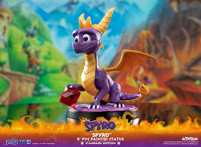 Spyro the Dragon PVC Statue Spyro 20 cm