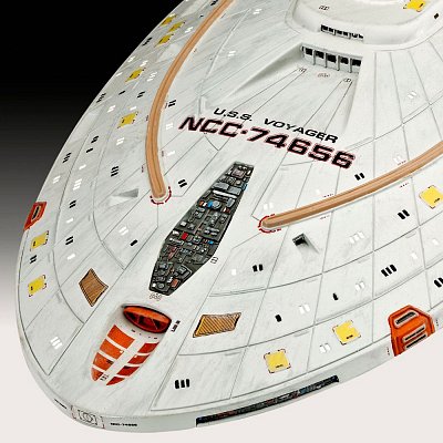 Star Trek Modellbausatz 1/670 U.S.S. Voyager 51 cm