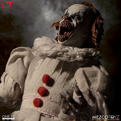 Stephen Kings Es 2017 Actionfigur 1/12 Pennywise 17 cm