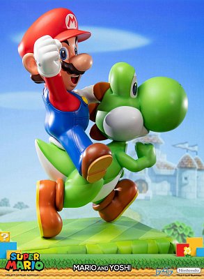 Super Mario Statue Mario & Yoshi 48 cm