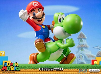 Super Mario Statue Mario & Yoshi 48 cm