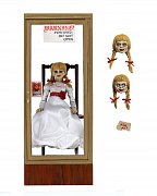 The Conjuring Universe Actionfigur Ultimate Annabelle (Annabelle 3) 15 cm --- BESCHAEDIGTE VERPACKUNG