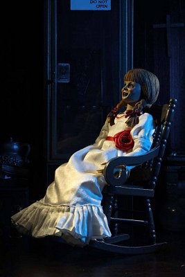 The Conjuring Universe Retro Actionfigur Annabelle 20 cm